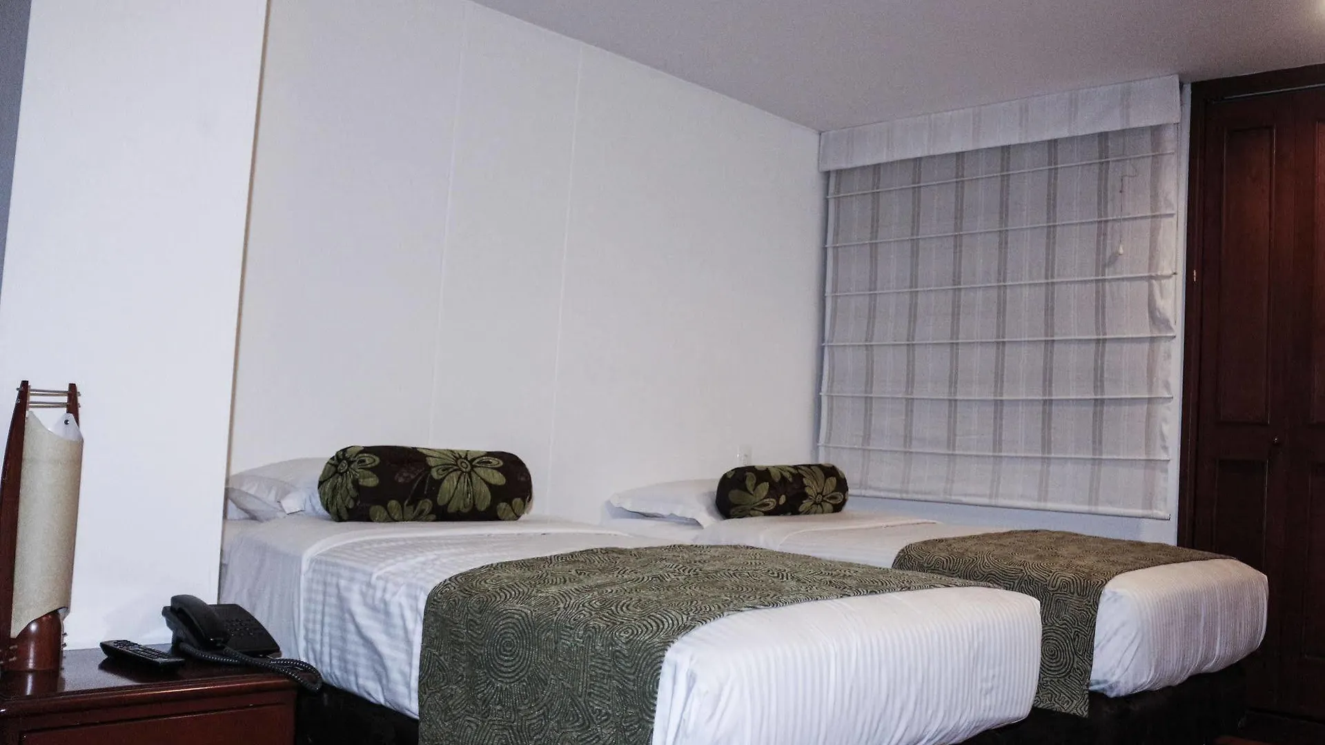 *** Отель Confort 80 Zona Rosa By Hoteles Confort80 Богота Колумбия