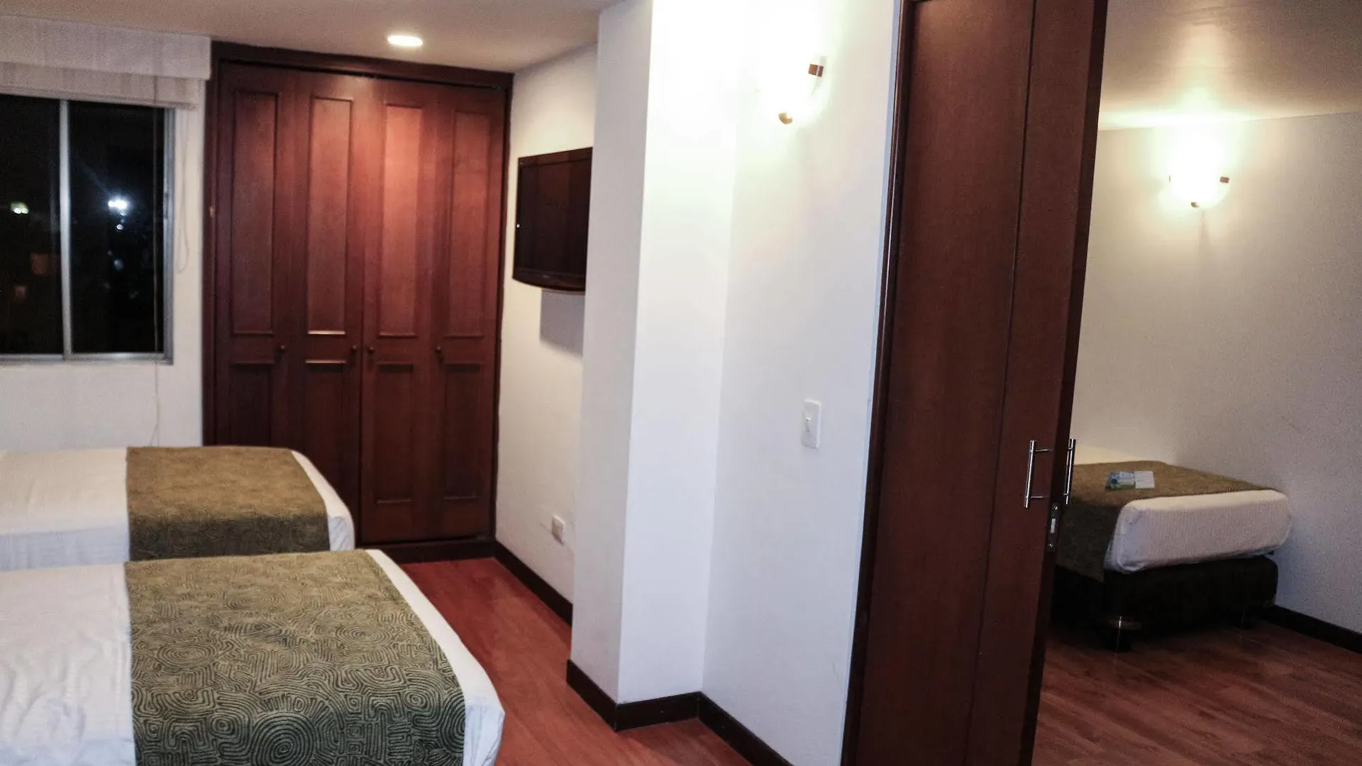 Confort 80 Zona Rosa By Hoteles Confort80 Богота Отель
