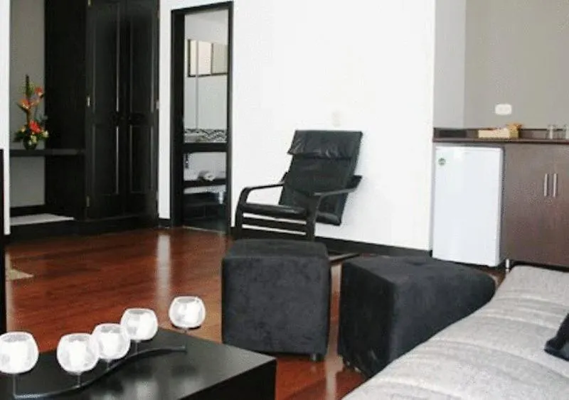 Hotel Confort 80 Zona Rosa Μπογκοτά